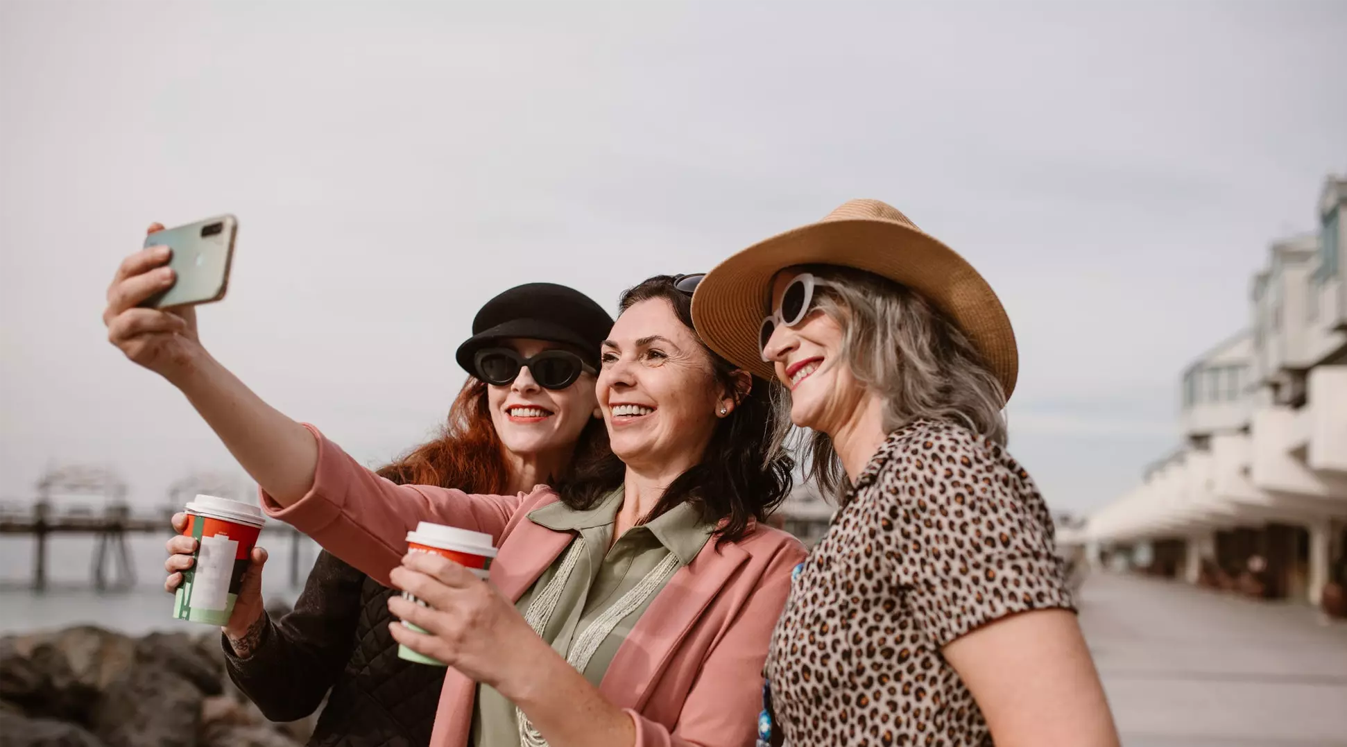 Menopauza   jak sobie z nią radzić? Czyli przekwitanie u kobiet