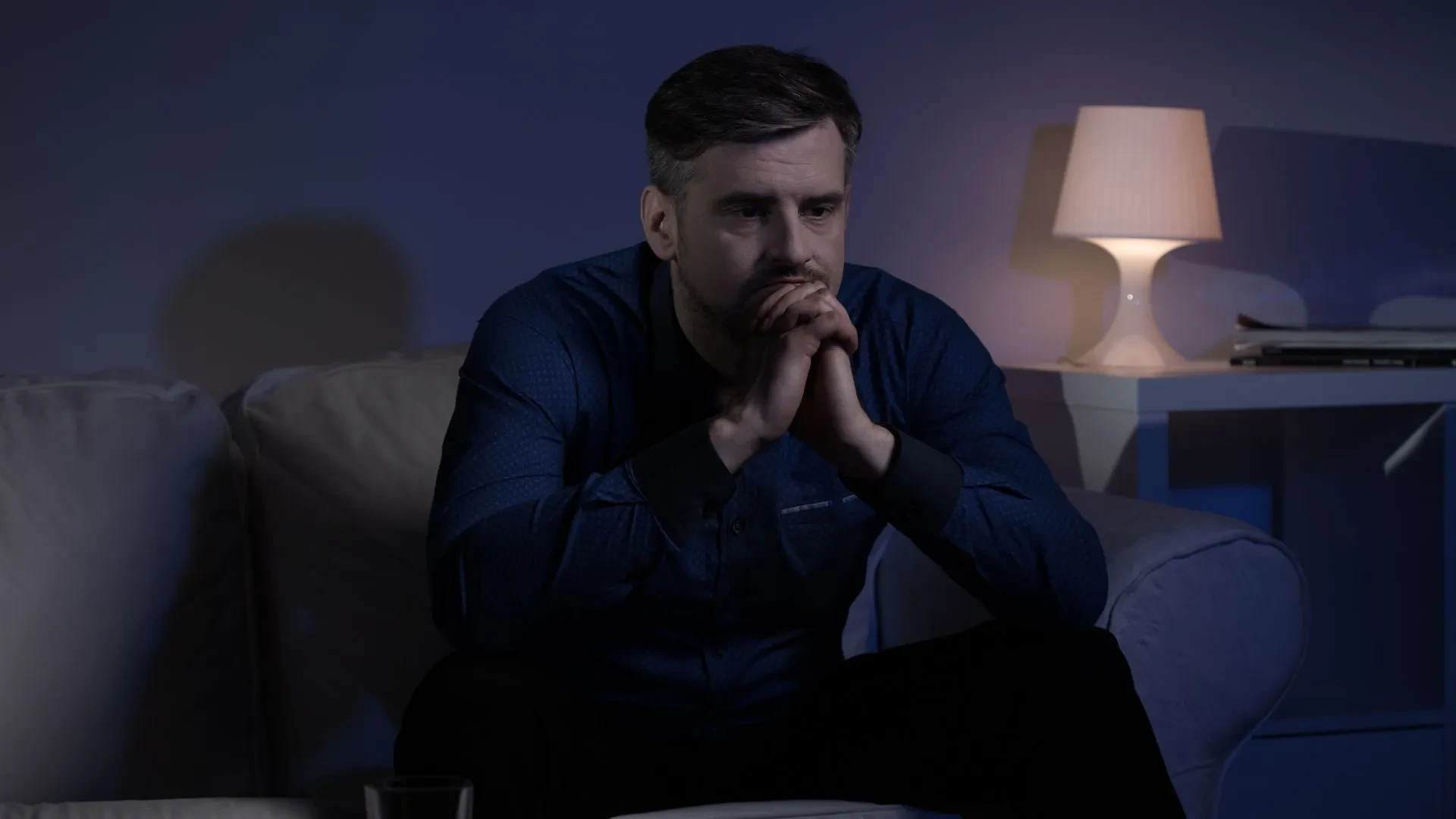 Bezsenność - niedobór witamin jako powód zaburzeń snu? Sprawdź!